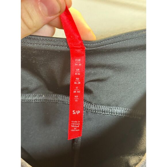 Spanx Women's Size Small Black Faux Leather Leggings Pull On EUC - Picture 4 of 5